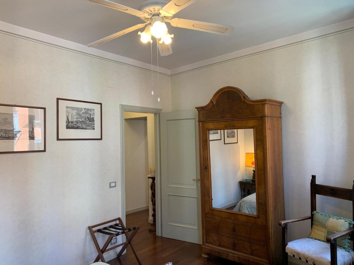 Casa Verde Canal View Apartment Venedig